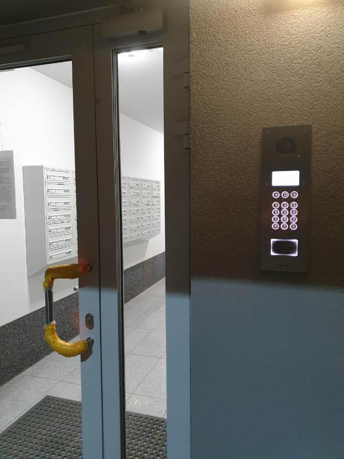 Apartament 3 Pokojowy Lub Pokoj W Mieszkaniu W Nowym Bloku Warszawa Exteriör bild